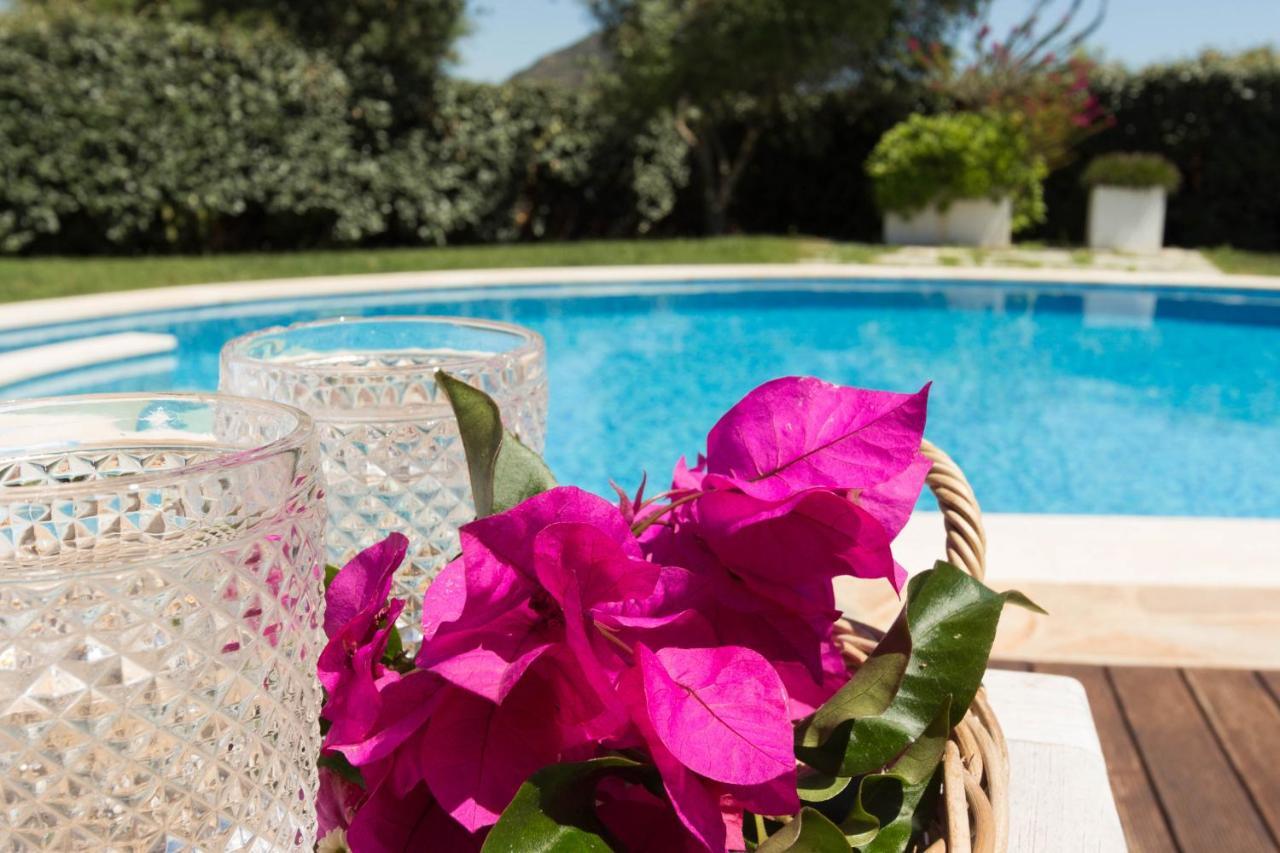 Villa Bougainvillea Con Piscina E Giardino Privato A Pochi Passi Dal Mare Castiadas Dış mekan fotoğraf